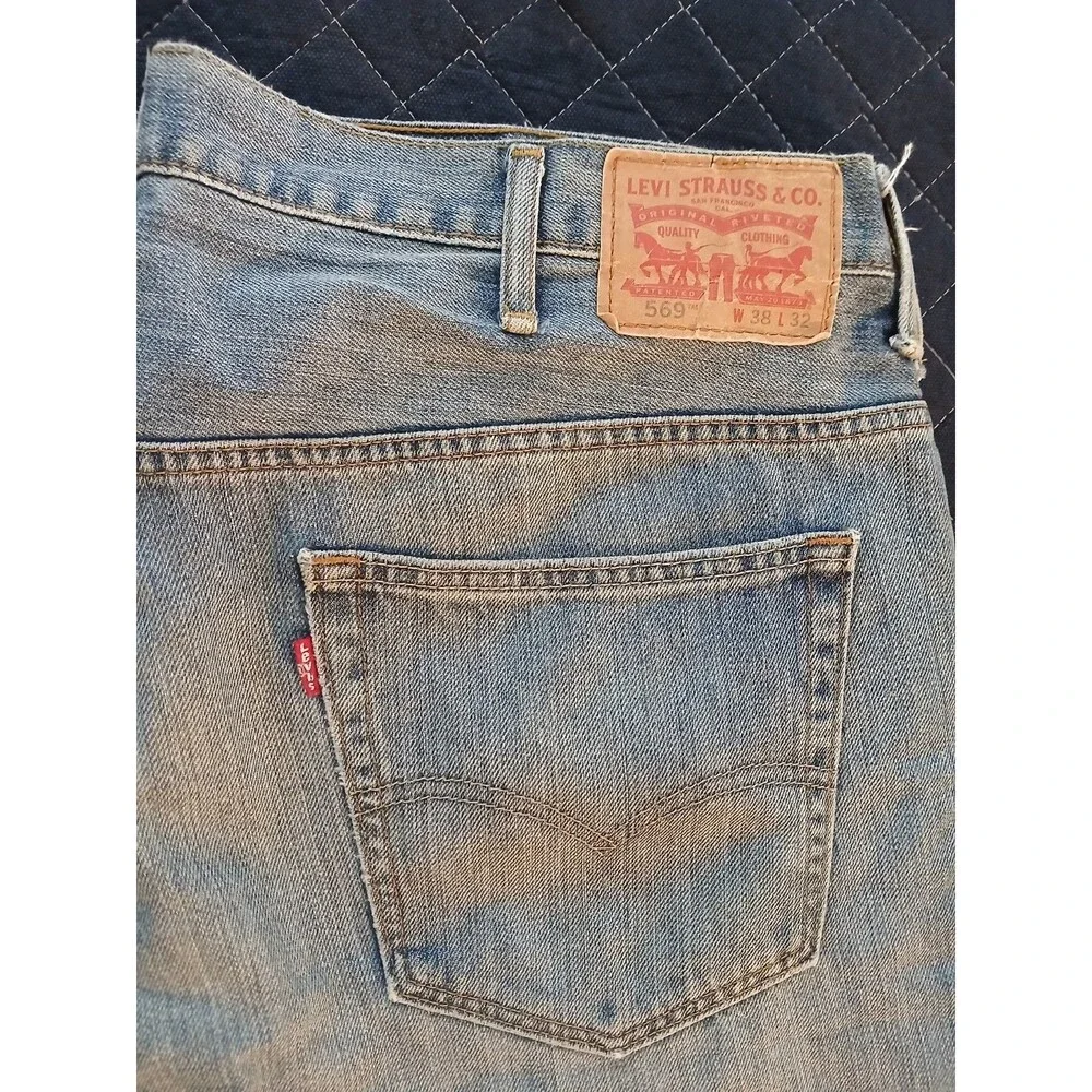 Men's Levis 569™ LOOSE STRAIGHT FIT MEN'S JEANS Size 38 X 32